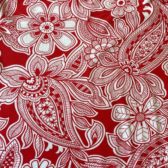 Talbots tee with scalloped neck - size M - Picture 5 of 5